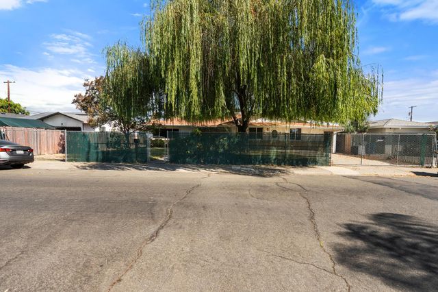 7921 34th Ave, Sacramento, CA 95824