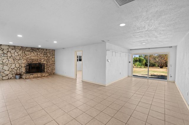 7921 34th Ave, Sacramento, CA 95824