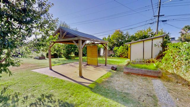 7921 34th Ave, Sacramento, CA 95824