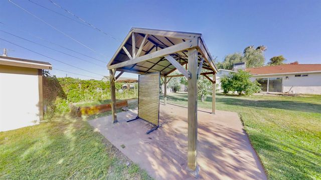 7921 34th Ave, Sacramento, CA 95824