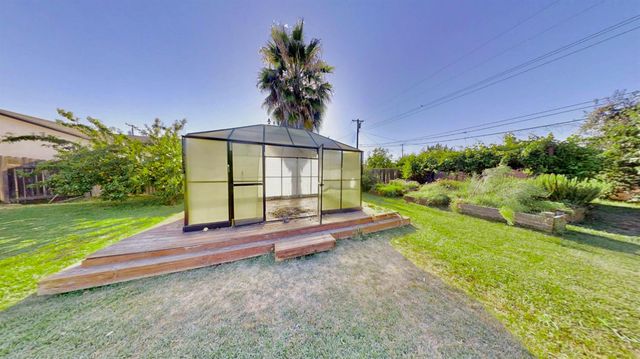 7921 34th Ave, Sacramento, CA 95824