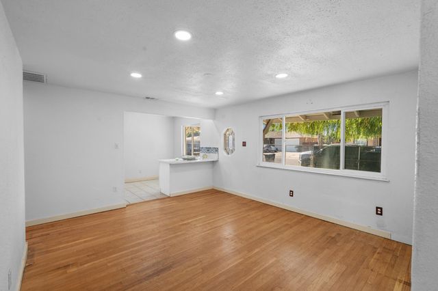 7921 34th Ave, Sacramento, CA 95824