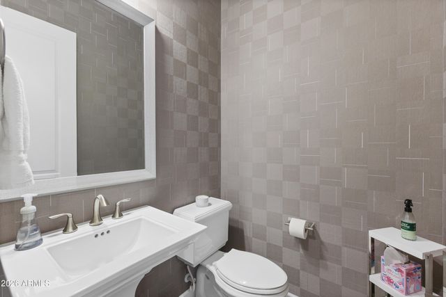 28803 N SANDAL Court, Rio Verde, AZ 85263