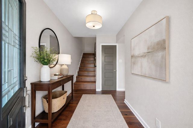 8954 Chatsworth Drive, Houston, TX 77024