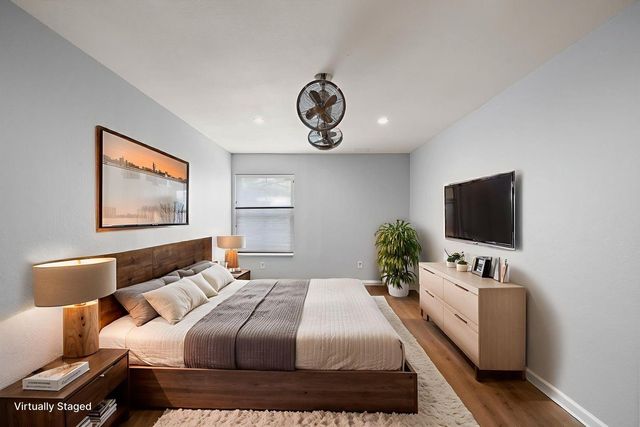 8954 Chatsworth Drive, Houston, TX 77024