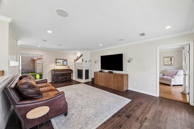 7738 Betty Jane Lane, Houston, TX 77055