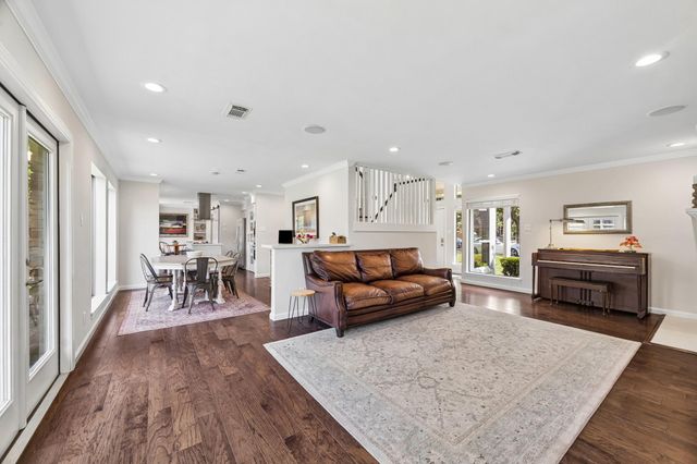 7738 Betty Jane Lane, Houston, TX 77055