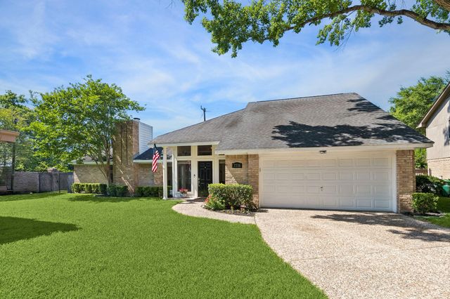 7738 Betty Jane Lane, Houston, TX 77055