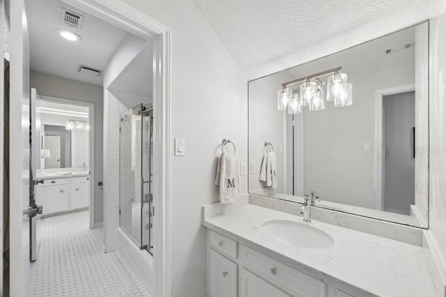 7738 Betty Jane Lane, Houston, TX 77055