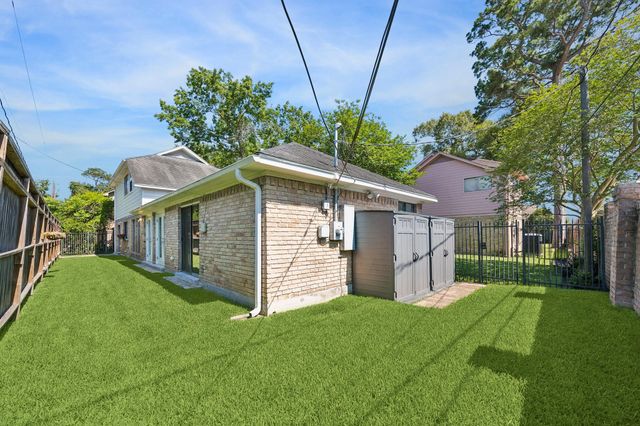 7738 Betty Jane Lane, Houston, TX 77055