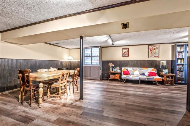 2727 Rawhide Lane, Lawrence, KS 66046