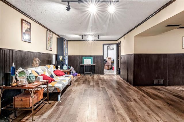 2727 Rawhide Lane, Lawrence, KS 66046