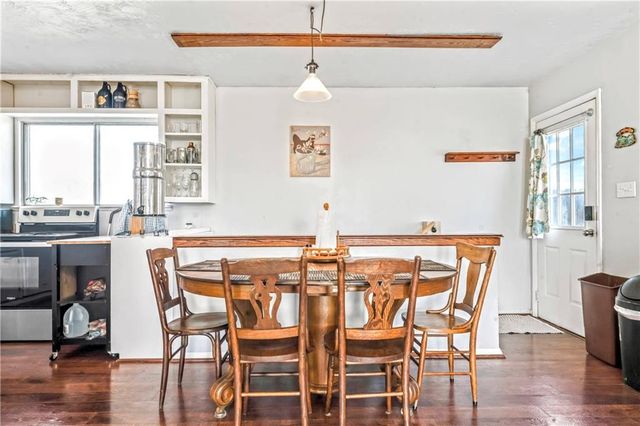 2727 Rawhide Lane, Lawrence, KS 66046