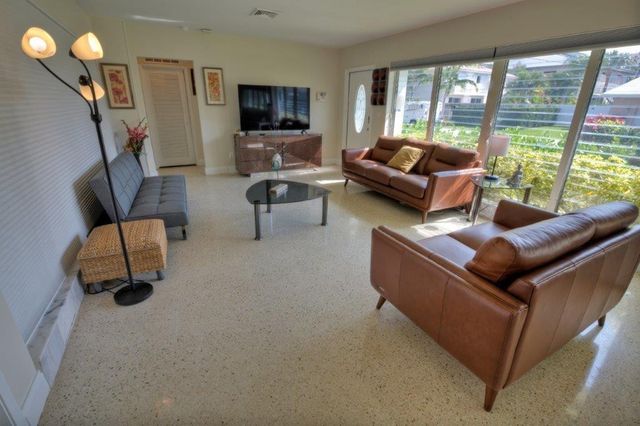 3201 NE 23rd Street, Fort Lauderdale, FL 33305