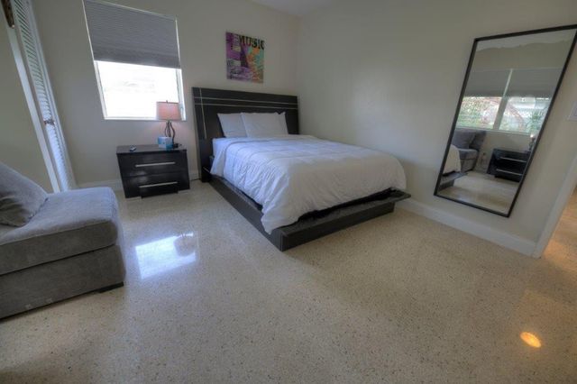 3201 NE 23rd Street, Fort Lauderdale, FL 33305