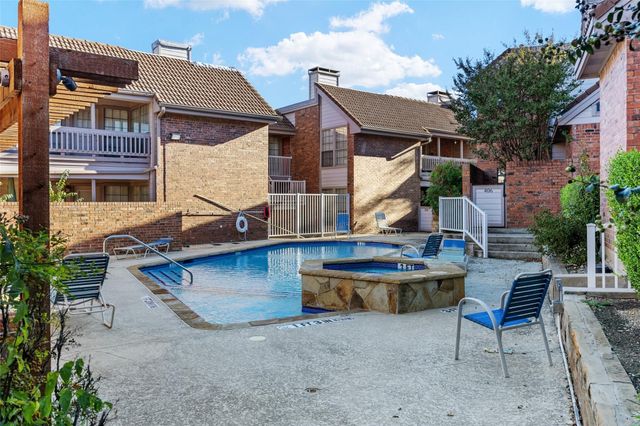 18240 Midway Road 402, Dallas, TX 75287