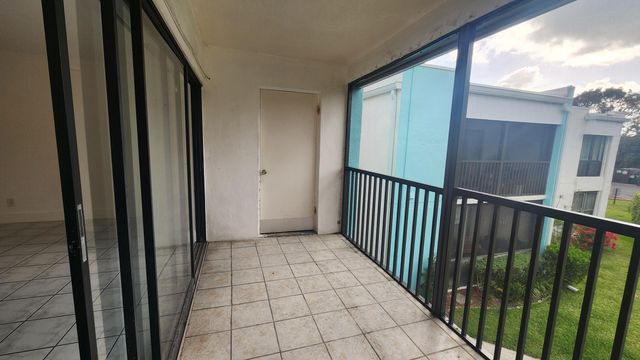 517 Dotterel Road 31c, Delray Beach, FL 33444