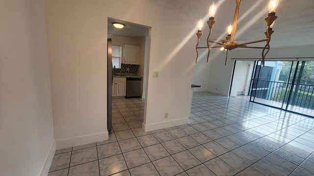 517 Dotterel Road 31c, Delray Beach, FL 33444