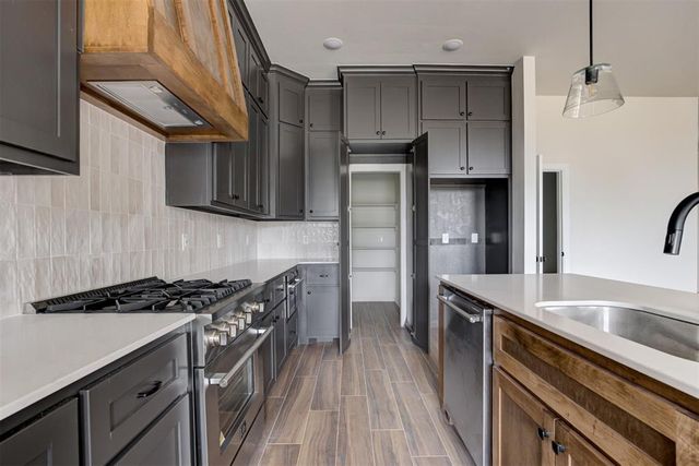 626 Honey Springs Lane, Shawnee, OK 74804