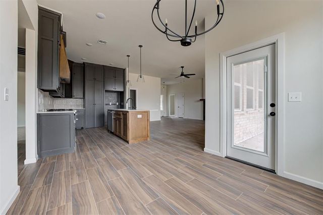 626 Honey Springs Lane, Shawnee, OK 74804