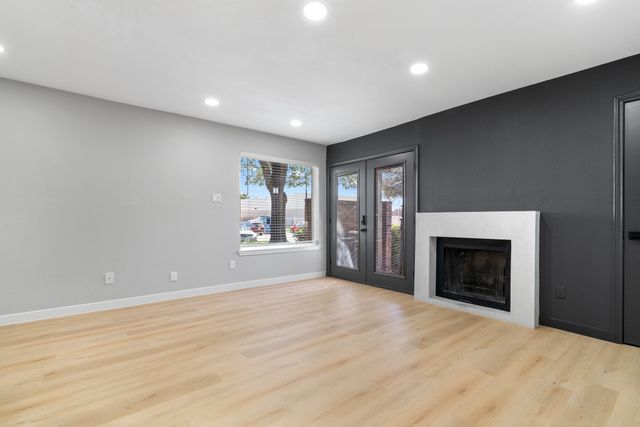 3101 Sondra Drive 108, Fort Worth, TX 76107
