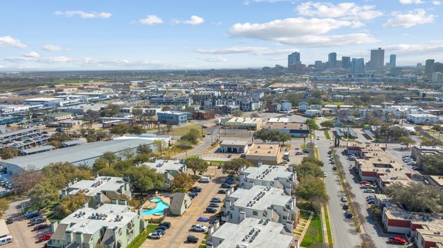 3101 Sondra Drive 108, Fort Worth, TX 76107