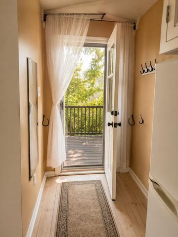 1524 Columbia A, Houston, TX 77008