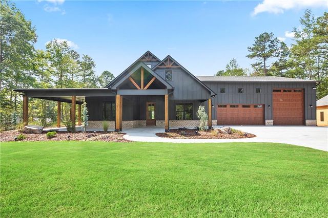 202 Old Sandhill Road, Carrollton, GA 30116