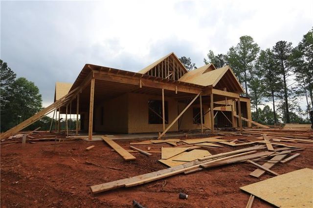 202 Old Sandhill Road, Carrollton, GA 30116