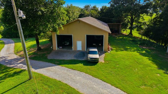 466 County Road 850, Delano, TN 37325