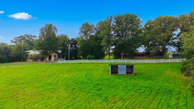 466 County Road 850, Delano, TN 37325
