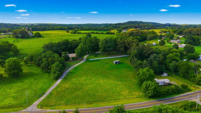 466 County Road 850, Delano, TN 37325