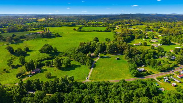 466 County Road 850, Delano, TN 37325