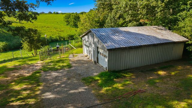 466 County Road 850, Delano, TN 37325