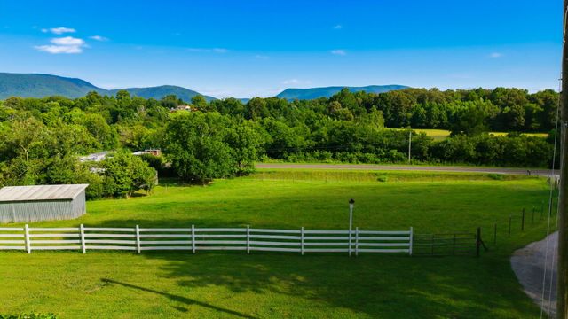 466 County Road 850, Delano, TN 37325