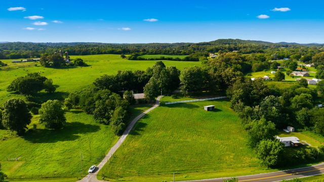 466 County Road 850, Delano, TN 37325