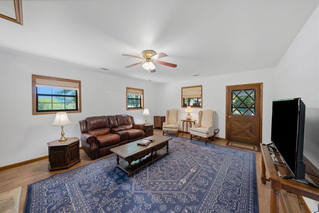 466 County Road 850, Delano, TN 37325