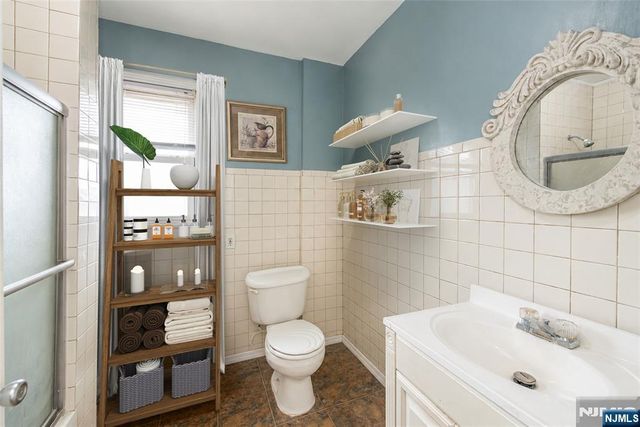 65 Vreeland Avenue, Hackensack, NJ 07601