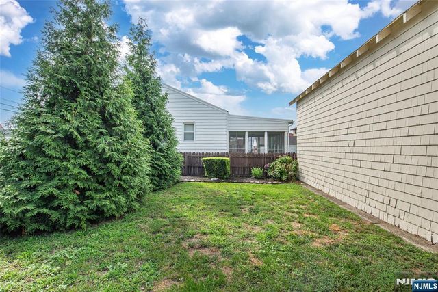 65 Vreeland Avenue, Hackensack, NJ 07601