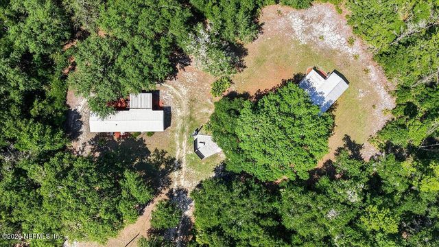 101 DIAMOND LAKE Drive, Crescent City, FL 32112
