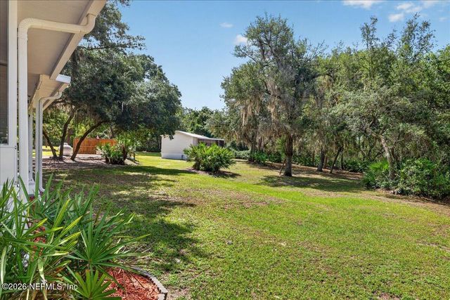 101 DIAMOND LAKE Drive, Crescent City, FL 32112