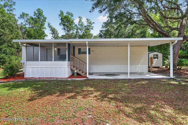 101 DIAMOND LAKE Drive, Crescent City, FL 32112
