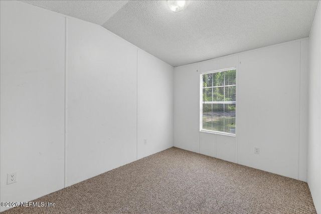 101 DIAMOND LAKE Drive, Crescent City, FL 32112