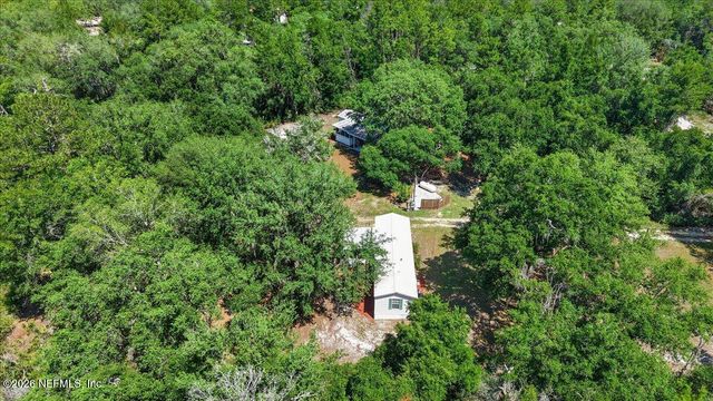 101 DIAMOND LAKE Drive, Crescent City, FL 32112
