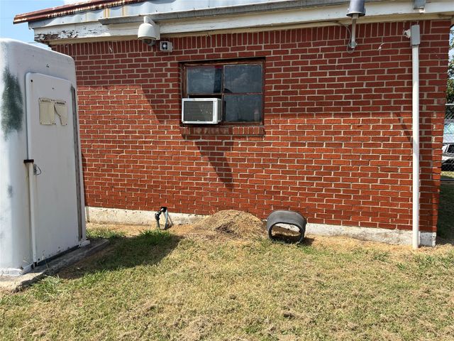 960 Bledsoe Road, Gunter, TX 75058