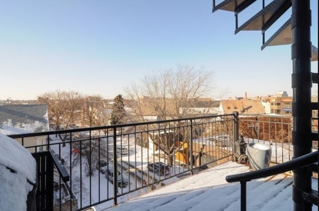 3056 N OAKLEY Avenue 4N, Chicago, IL 60618