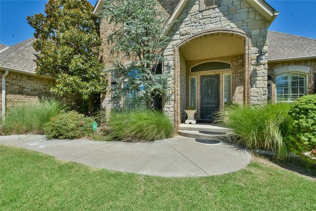 10700 Olde Tuscany Road, Oklahoma City, OK 73173