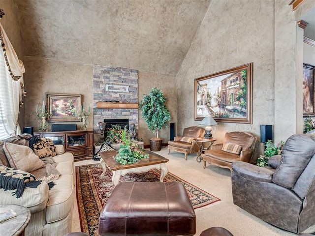 10700 Olde Tuscany Road, Oklahoma City, OK 73173