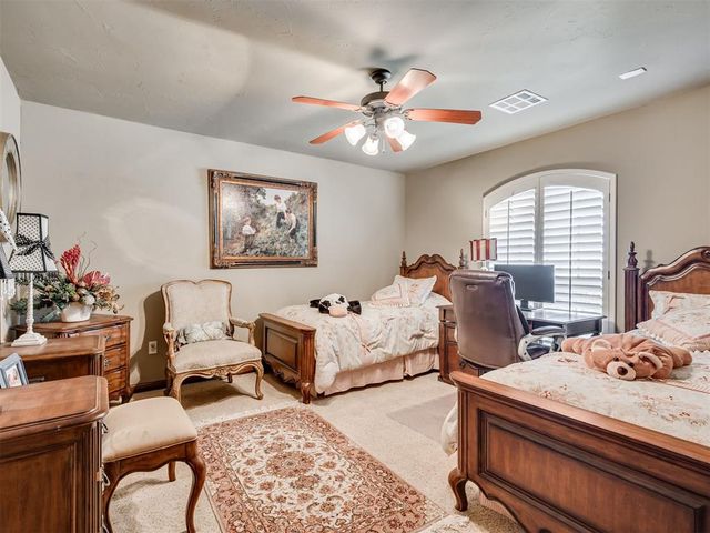 10700 Olde Tuscany Road, Oklahoma City, OK 73173