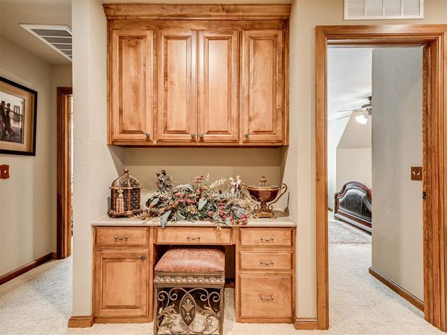 10700 Olde Tuscany Road, Oklahoma City, OK 73173